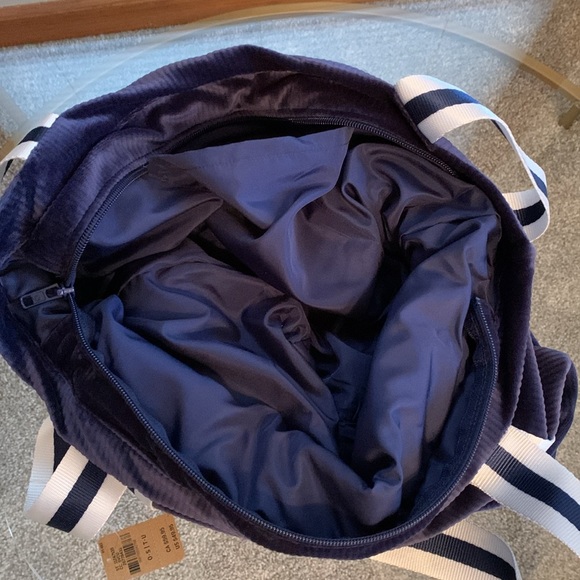 PINK Victoria’s Secret Velour tote with striped handles - Picture 9 of 15